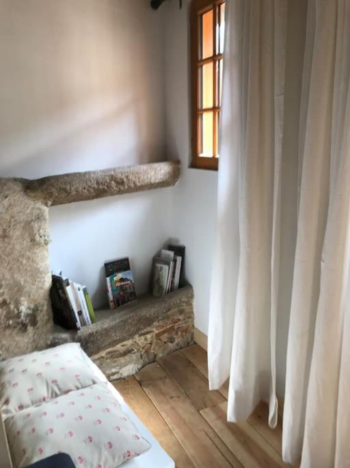 Petite Maison Medievale Parthenay Exteriér fotografie